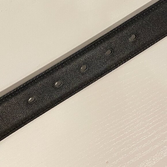 YSL Belt in Smooth Calfskin Black - Picture 5 of 6